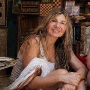 Meet your Posher, Deborah